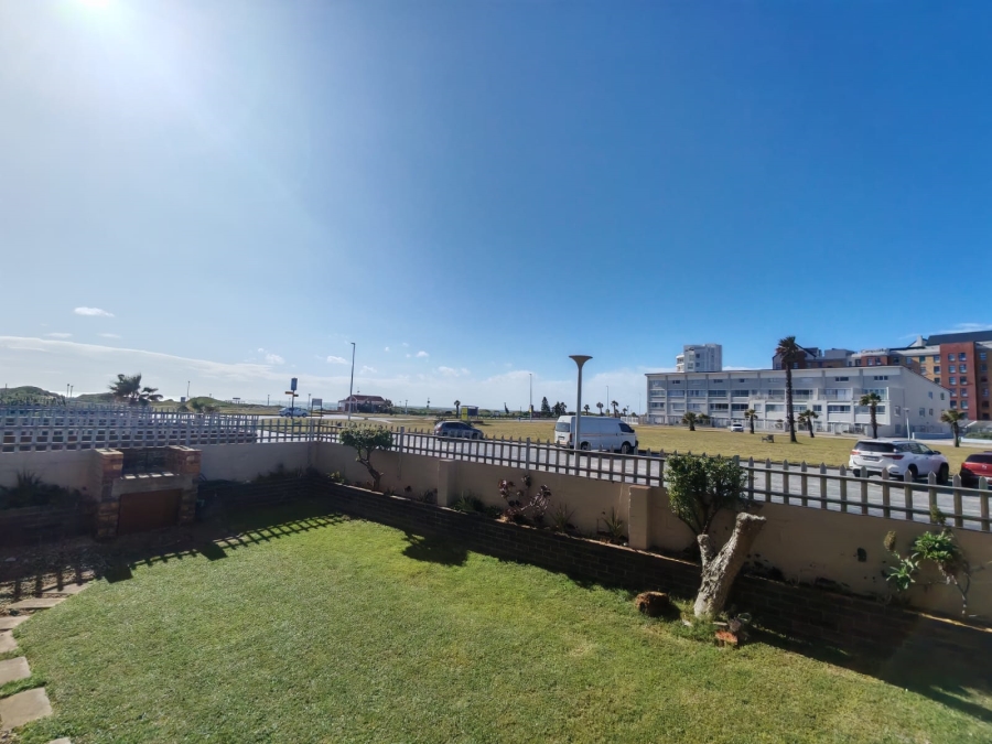 To Let 3 Bedroom Property for Rent in Summerstrand Eastern Cape